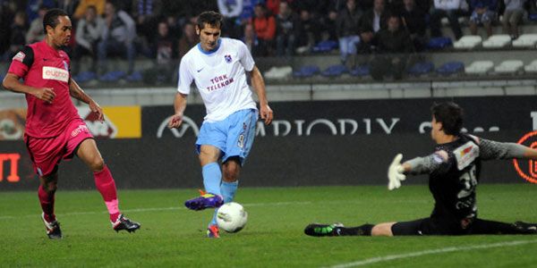 Trabzon Genk ile berabere kald
